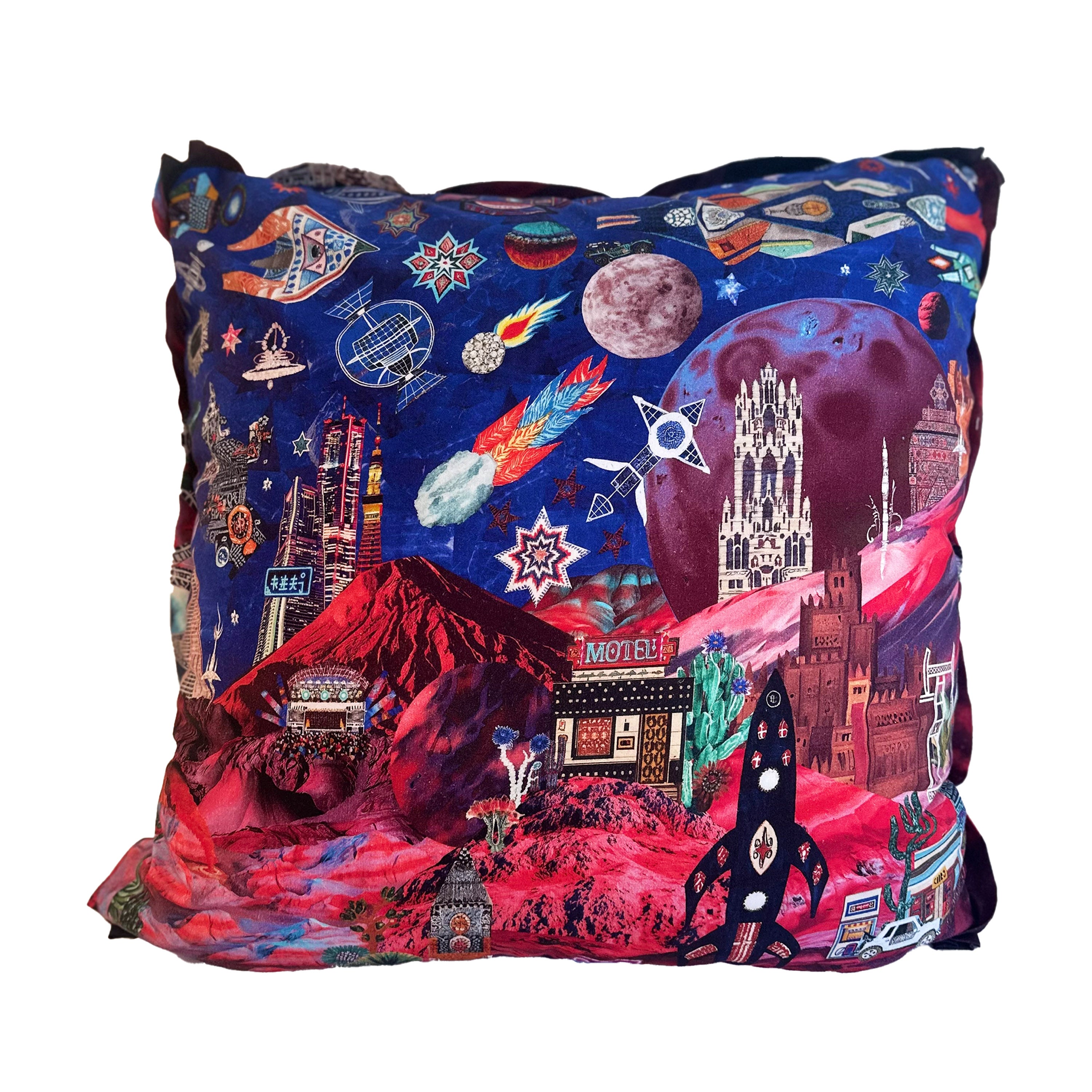 The Mars Pillow ⋆🚀₊ 𖤓☽˚.⋆