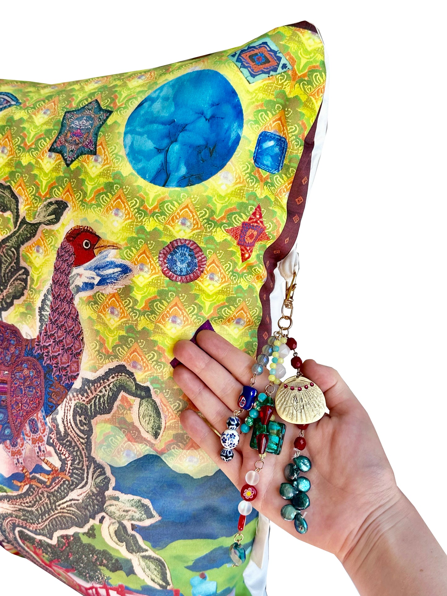 The Japanese Garden Pillow Charm ⊹🚏₊🍃⟡🎐⋆(Extra Gems!)