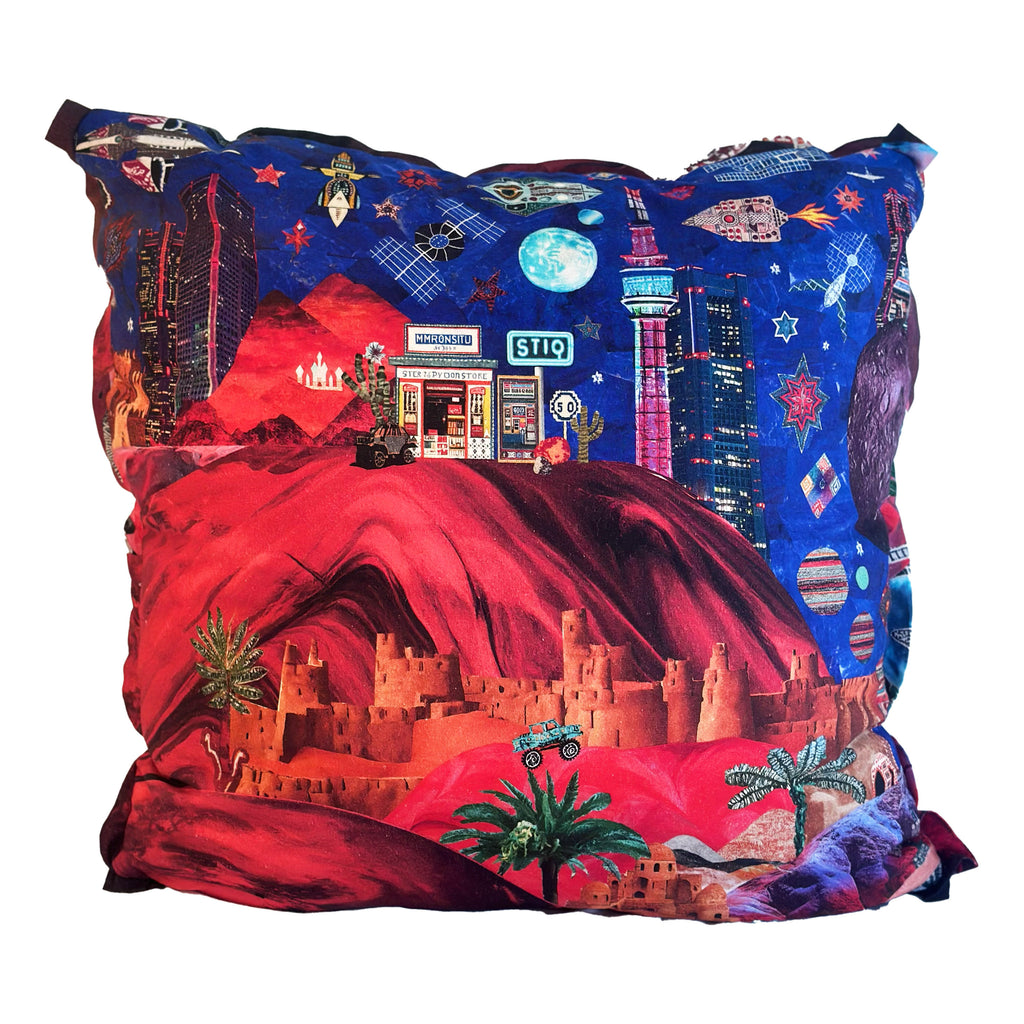 The Mars Pillow ⋆🚀₊ 𖤓☽˚.⋆